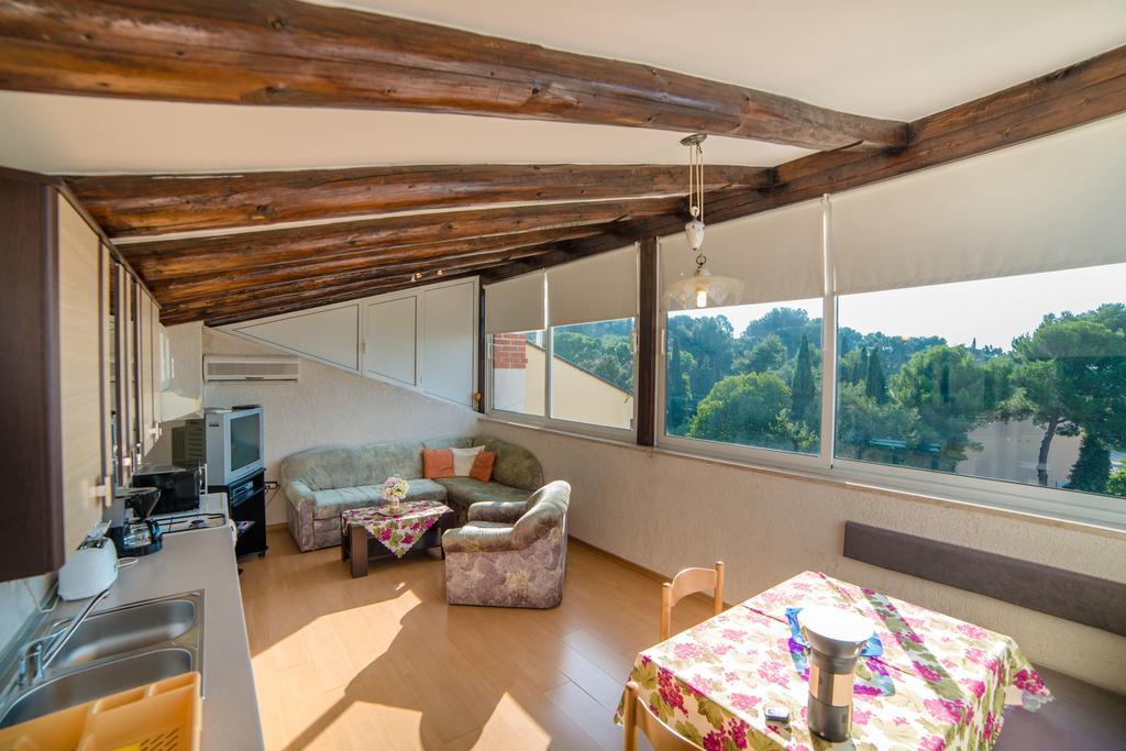 Apartments Daria روفينج الغرفة الصورة